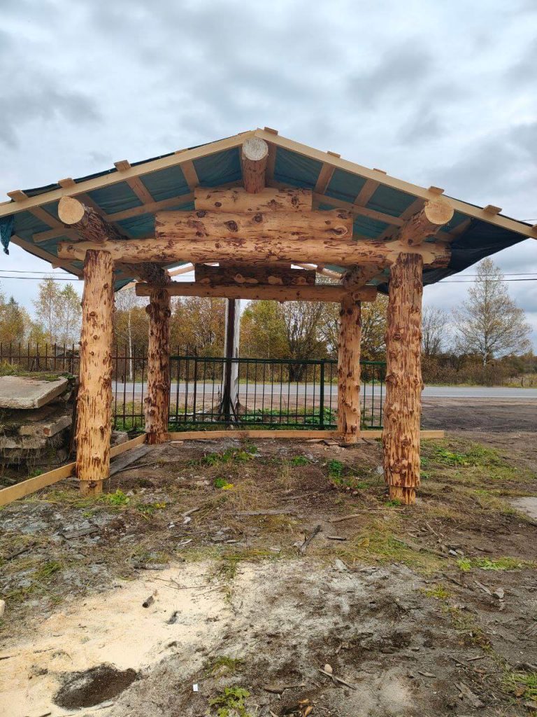 Рубка срубов из кедра